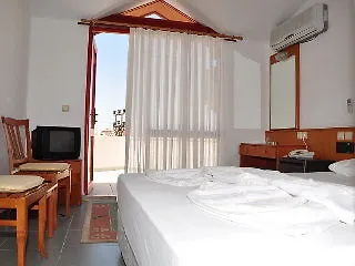 호텔 Orfeus Park 4*