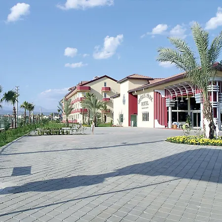 Orfeus Park Szálloda 4*